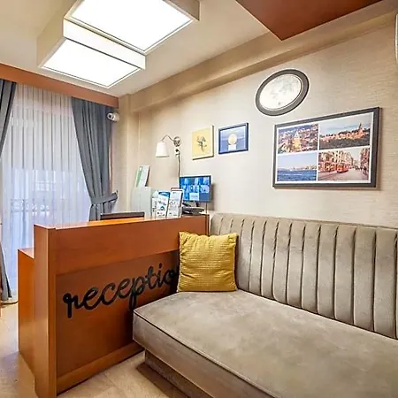Hotel Dreams