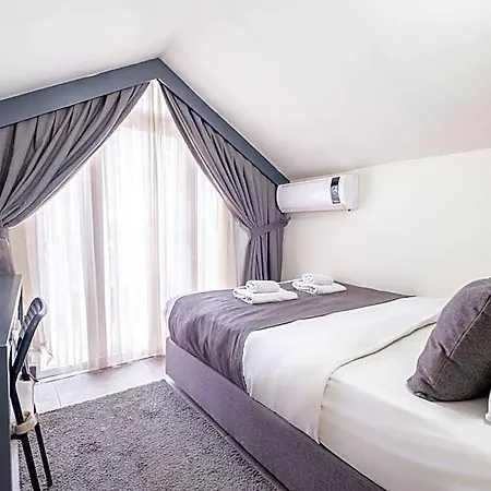 Dreams Hotel
