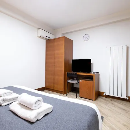 Istanbul Hotel איסטמבול