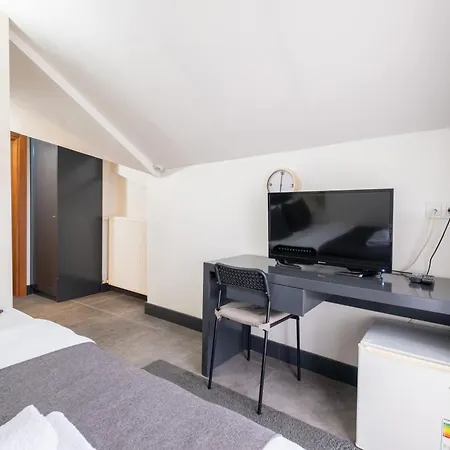 Istanbul Hotel * איסטמבול